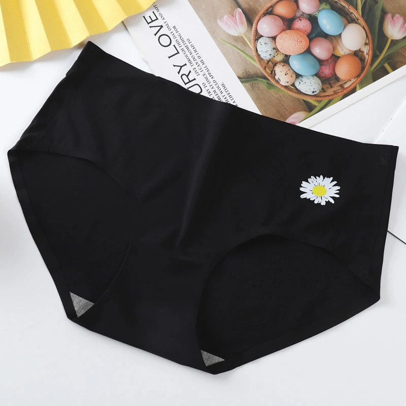 Ultra-Soft Seamless Ice Silk Comfort Panty